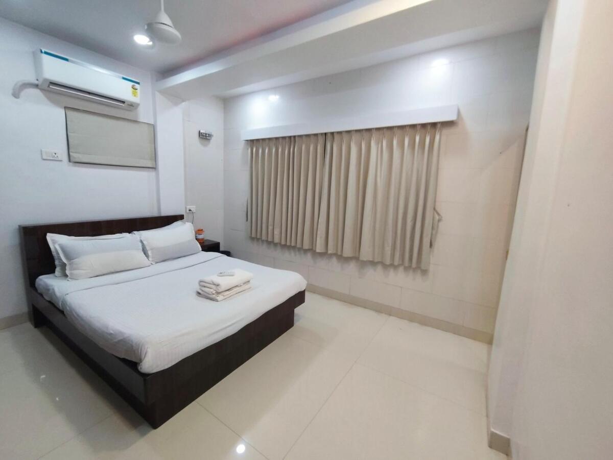 Amara 1bhk Bandra W By The Company Apartament Bombaj